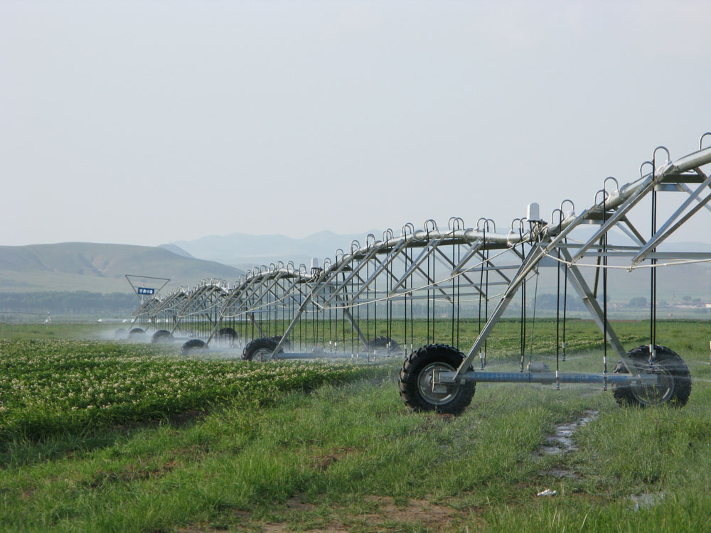 DYP-325电动圆形喷灌机