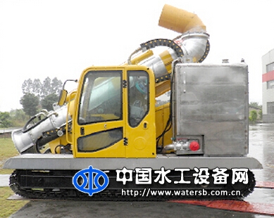 履带式移动泵站（第一代）----“龙吸水3000”
