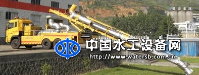 “龙吸水3000”大流量排水抢险车（后双桥式）