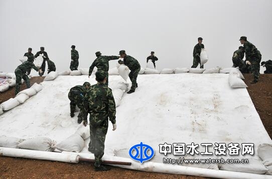 三维复合滤垫
